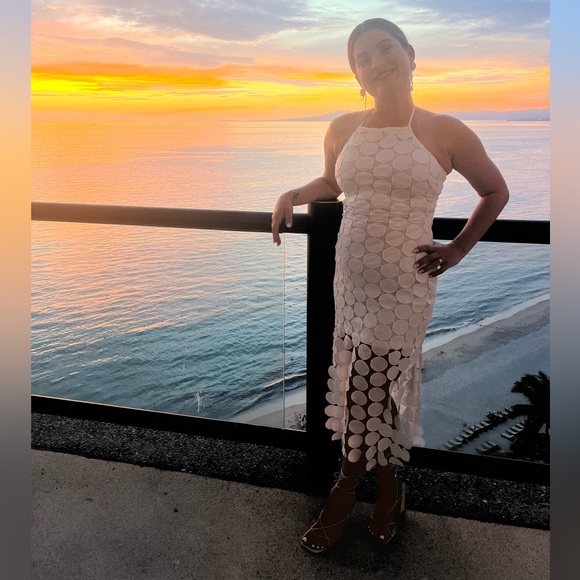 L’abeye tiered midi dress in white - Picture 2 of 2